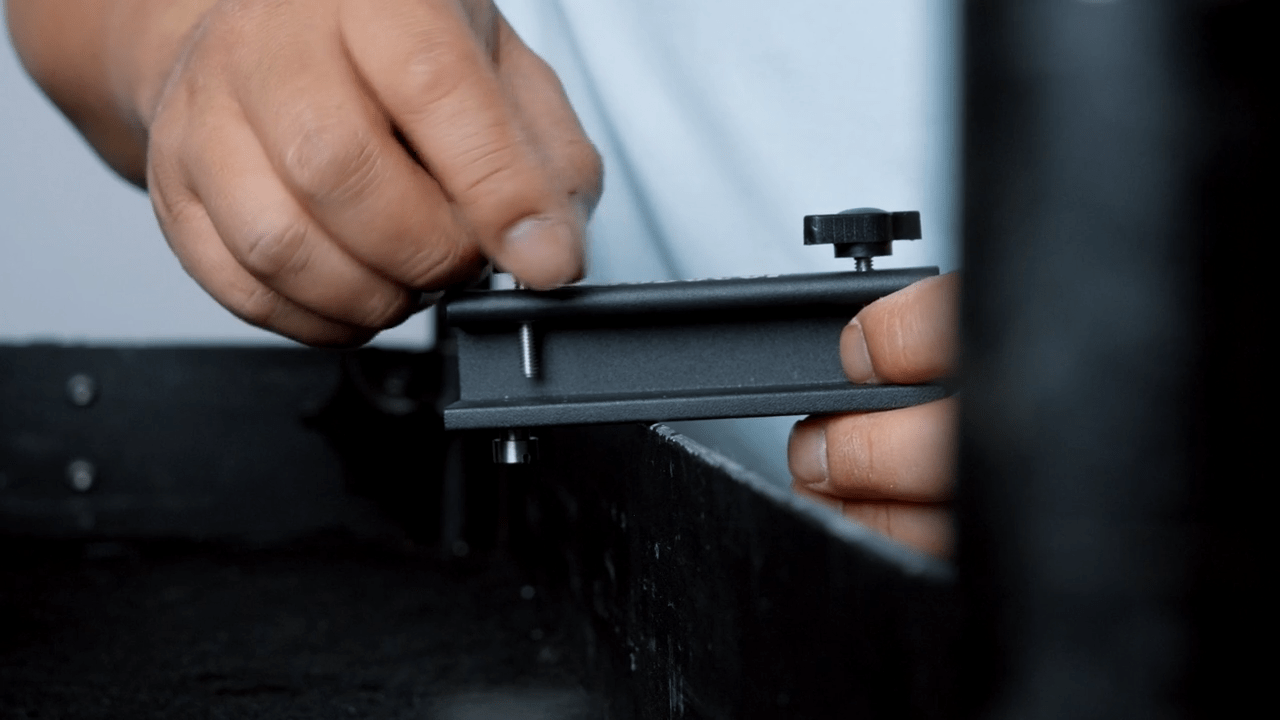 Front Box 4" Adapter Bracket for Shelf: Cast Aluminum