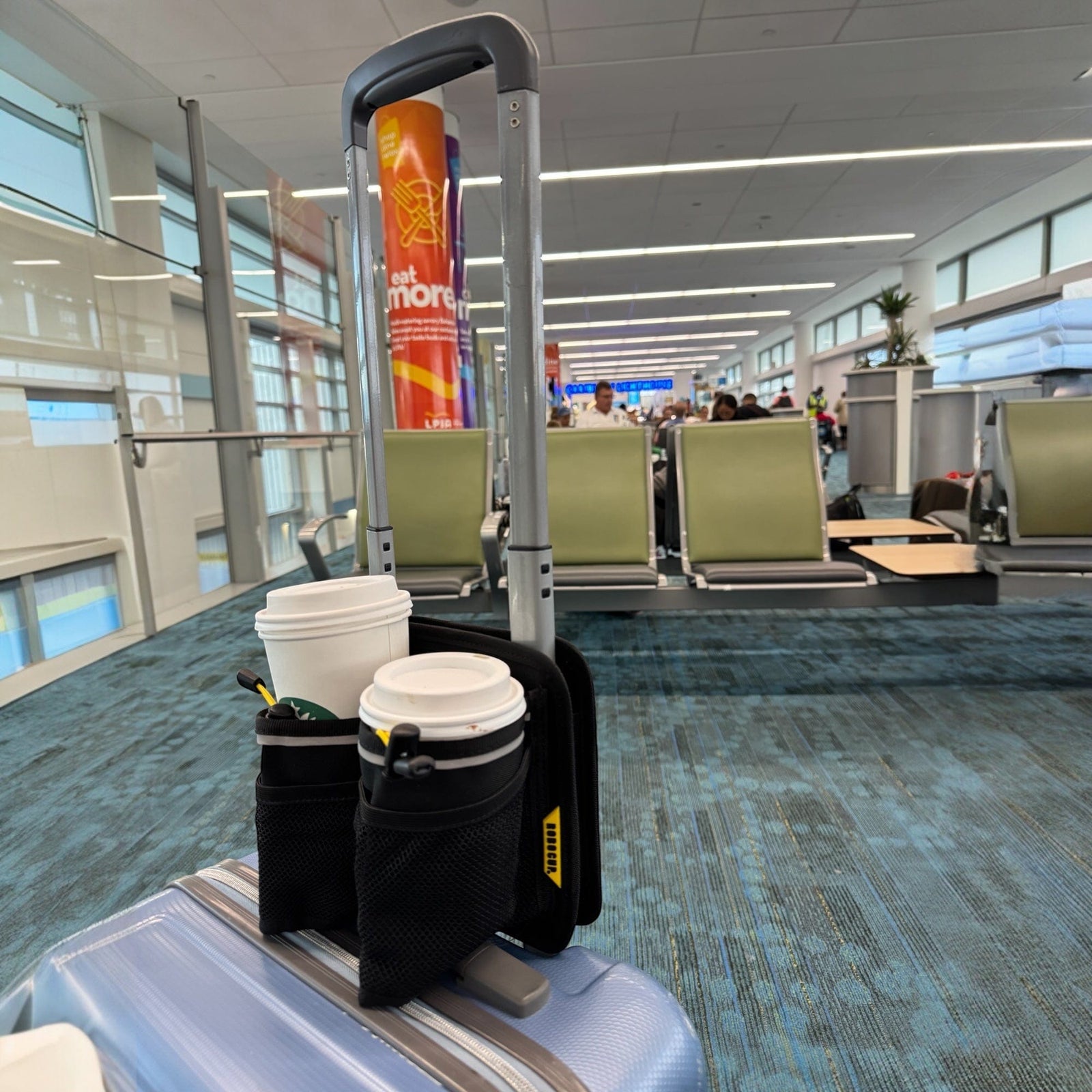 Travel-Friendly Folding Dual Drink Holder with Storage for Cases & Luggage with a Telescopic Handle